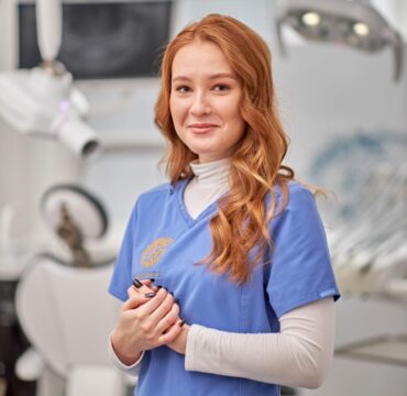 LAURA LAVRINOVIČA